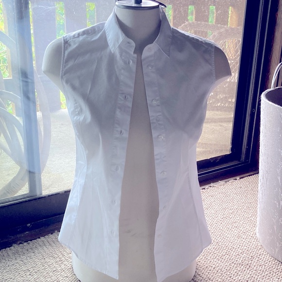 Size sm - Picture 1 of 17